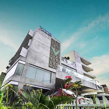 Vivid A Boutique Hotel Tiruchirappalli Exteriör bild