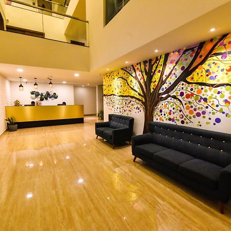 Vivid A Boutique Hotel Tiruchirappalli Exteriör bild