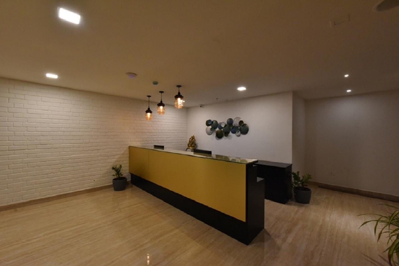 Vivid A Boutique Hotel Tiruchirappalli Exteriör bild