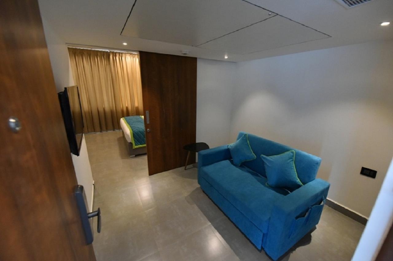Vivid A Boutique Hotel Tiruchirappalli Exteriör bild