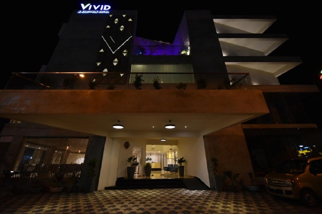 Vivid A Boutique Hotel Tiruchirappalli Exteriör bild