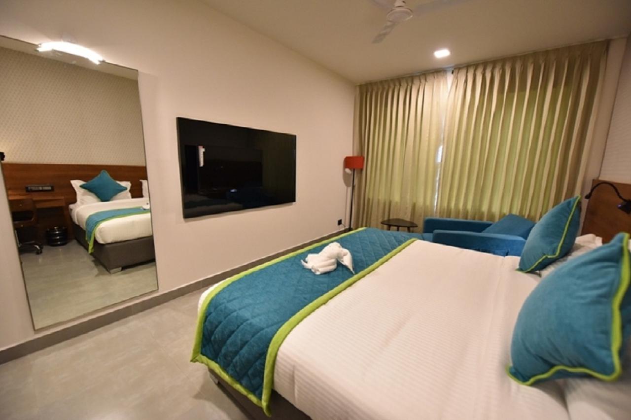 Vivid A Boutique Hotel Tiruchirappalli Exteriör bild